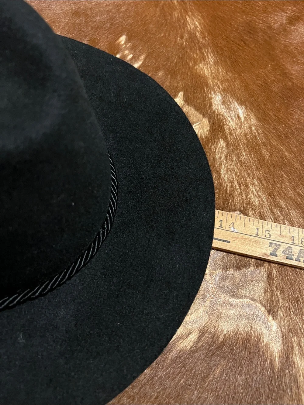 Club Monaco Black 100% Wool Hat